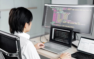 宁波 ,php声明和调用变量的符号是什么？