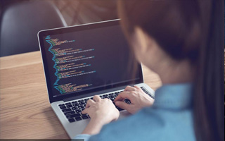 宁波 api php源码,下载的php源码怎么运行呢？